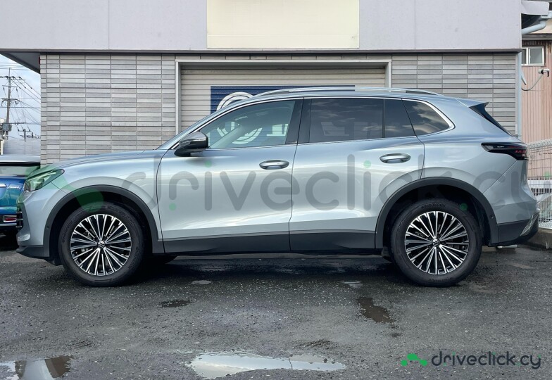 Volkswagen Tiguan Grey