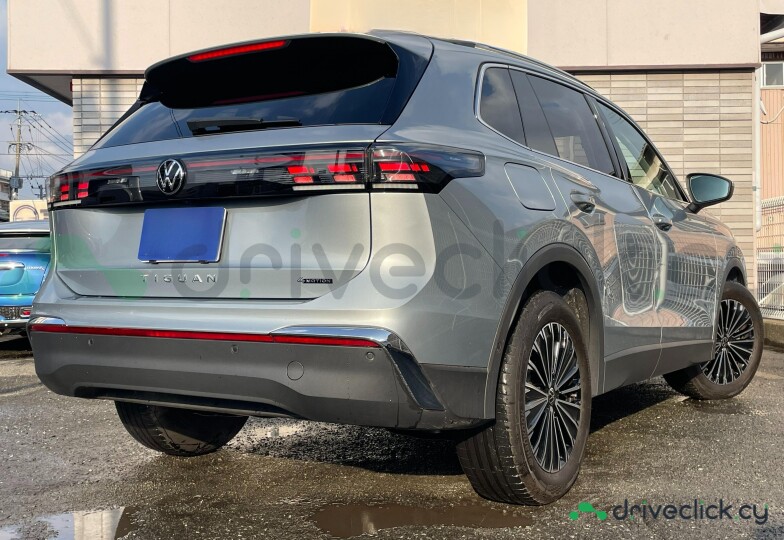 Volkswagen Tiguan Grey