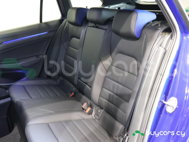 Volkswagen Golf Blue