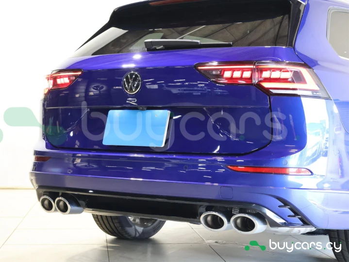 Volkswagen Golf Blue