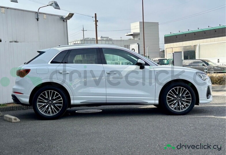 Audi Q3 White