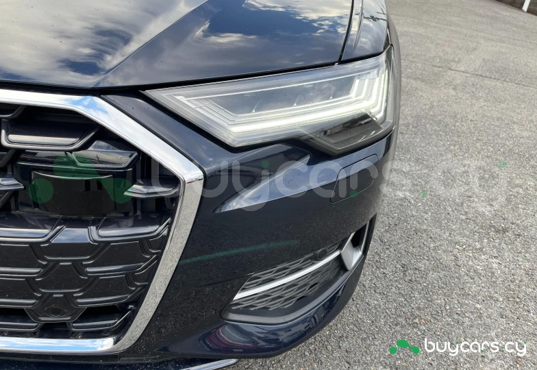 Audi A6 Синий