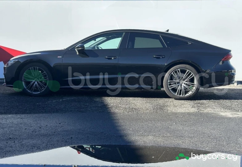 Audi A7 Черный