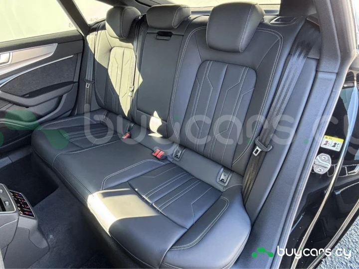 Audi A7 Черный