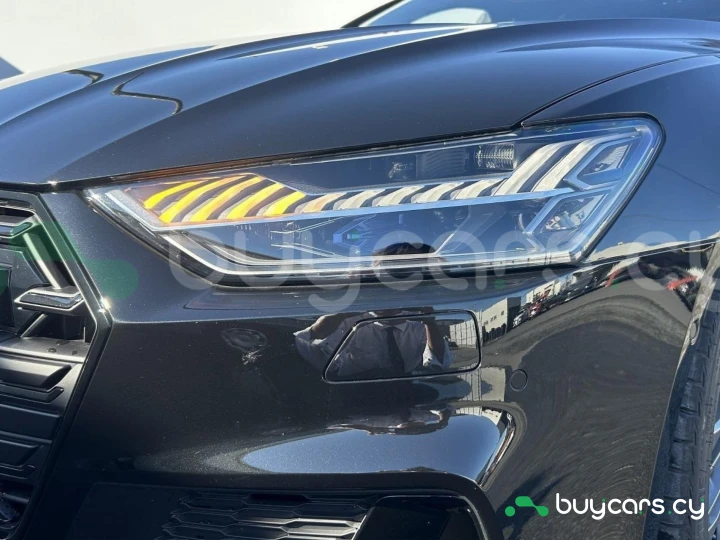 Audi A7 Черный