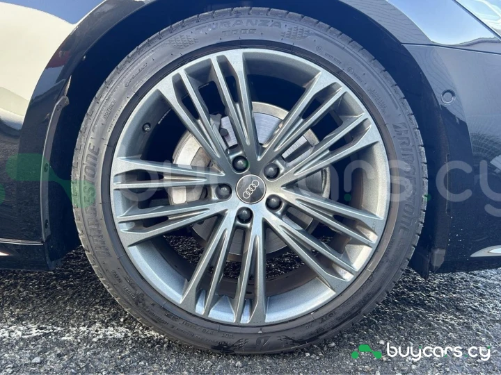 Audi A7 Черный