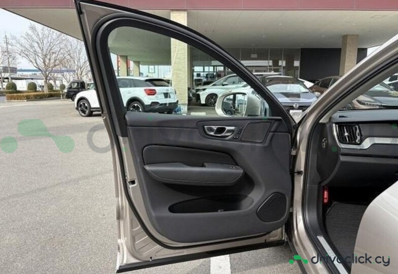Volvo XC60 Beige