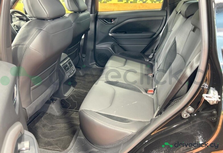 Subaru Forester Black