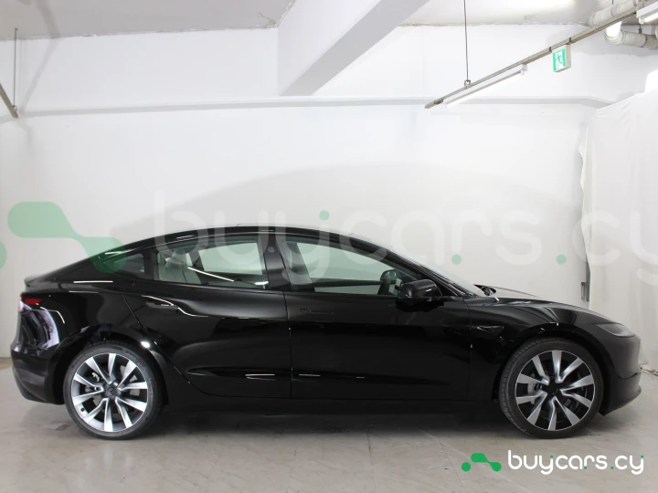 Tesla Model 3 Black