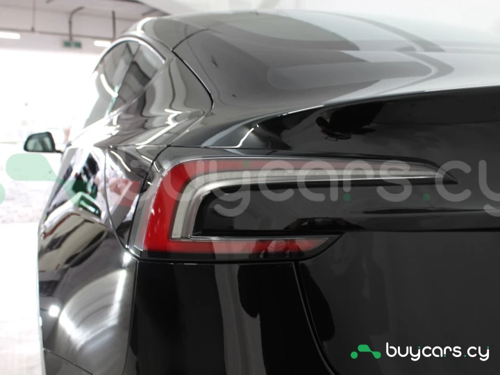 Tesla Model 3 Black
