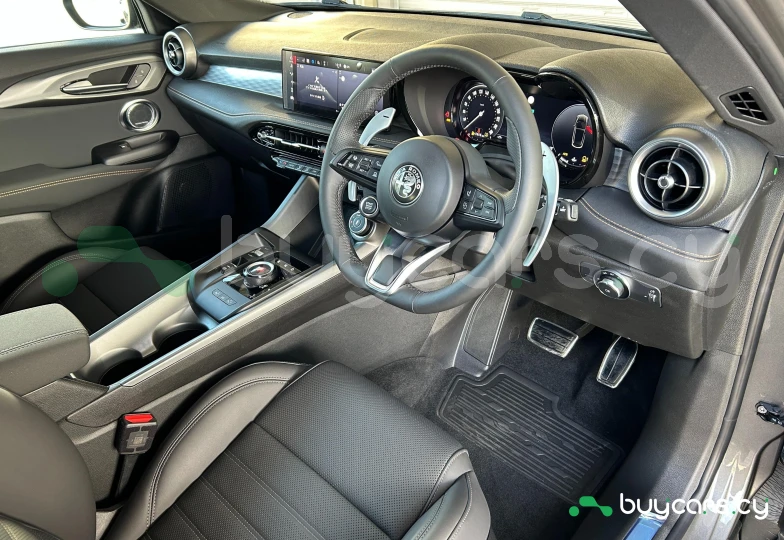 Alfa Romeo Tonale Black