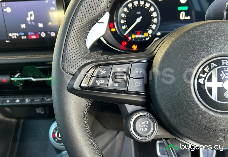 Alfa Romeo Tonale Black