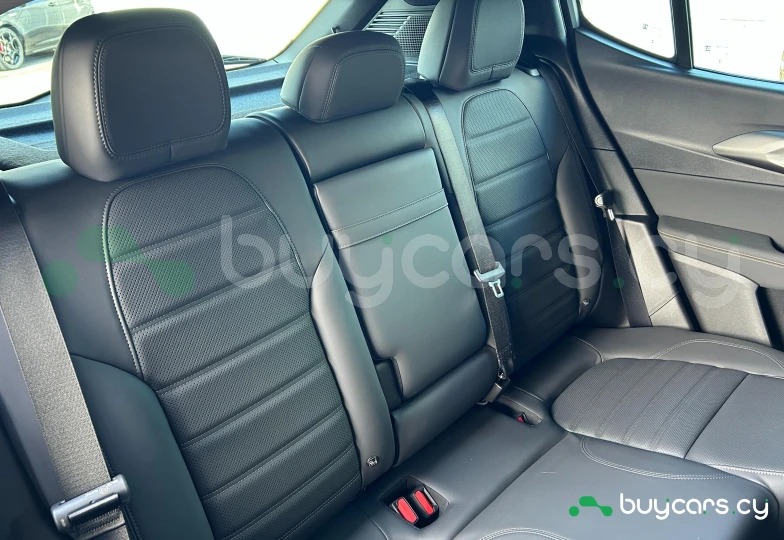 Alfa Romeo Tonale Black