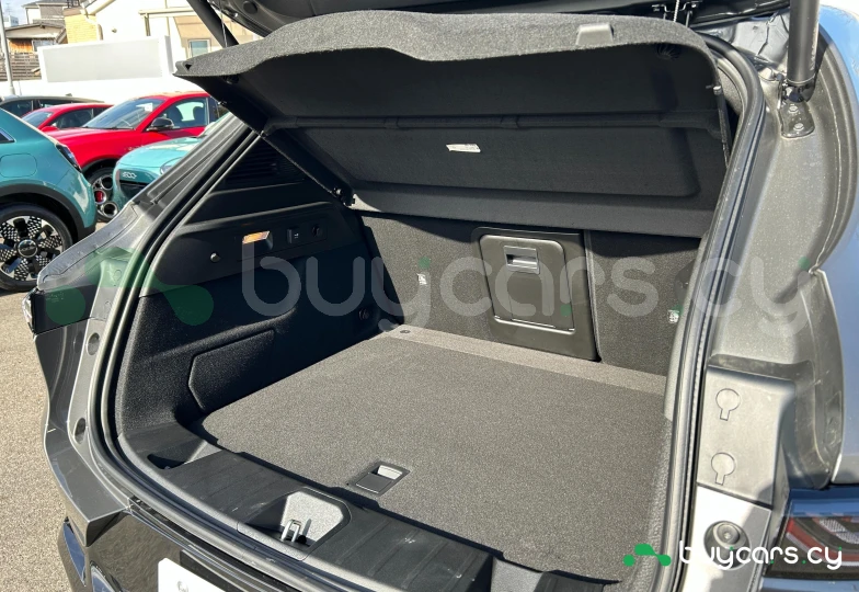 Alfa Romeo Tonale Black