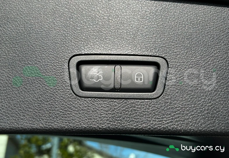 Alfa Romeo Tonale Black