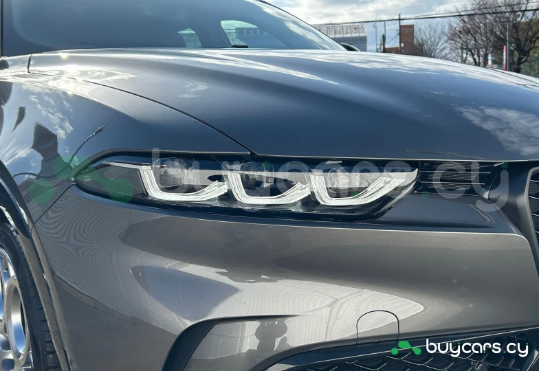 Alfa Romeo Tonale Black