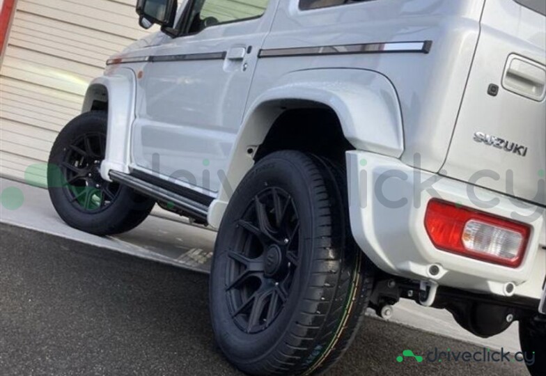 Suzuki Jimny White