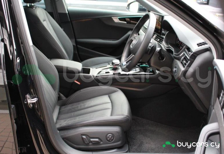 Audi A4 Черный