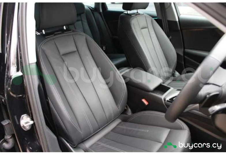 Audi A4 Черный