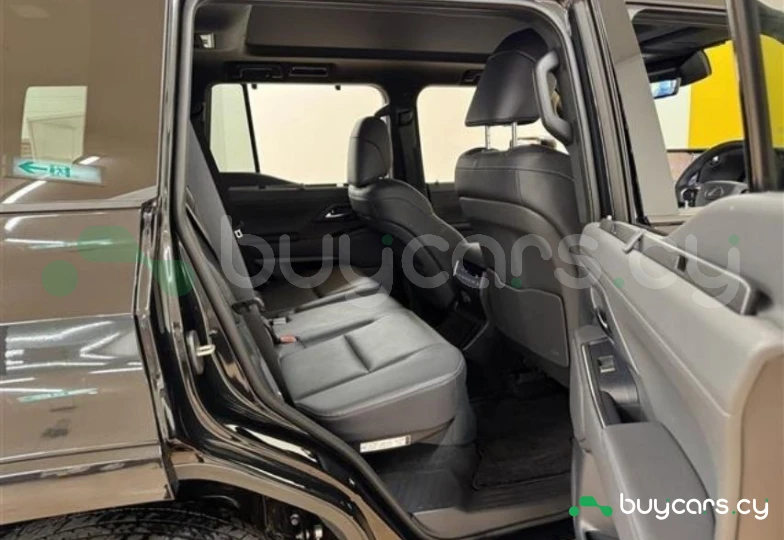 Lexus GX Черный