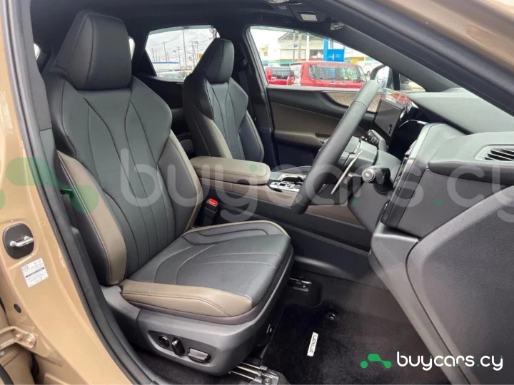 Lexus NX Бежевый