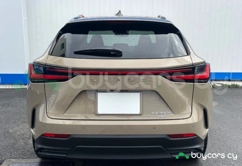 Lexus NX Бежевый