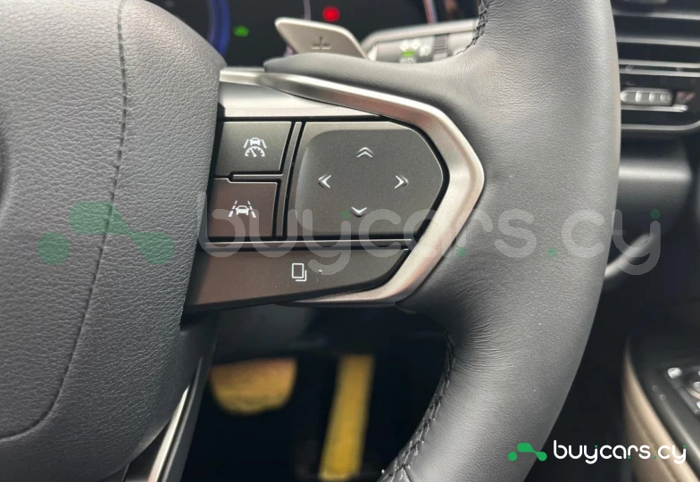 Lexus NX Бежевый