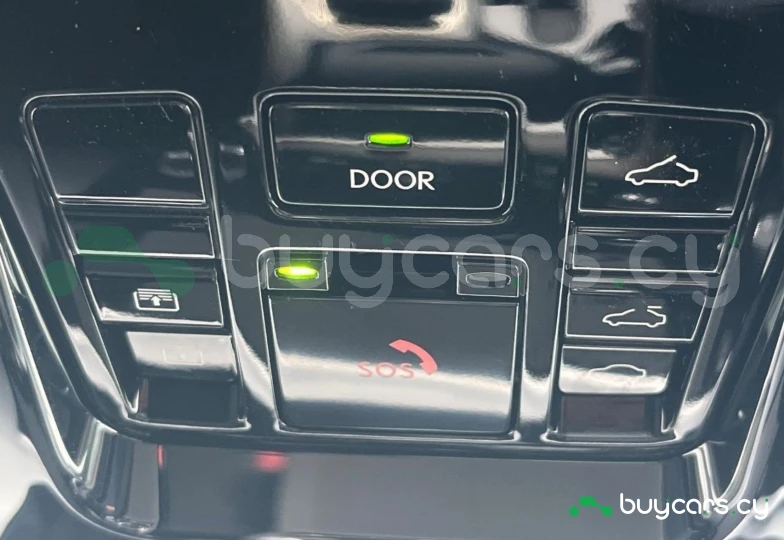 Lexus NX Бежевый