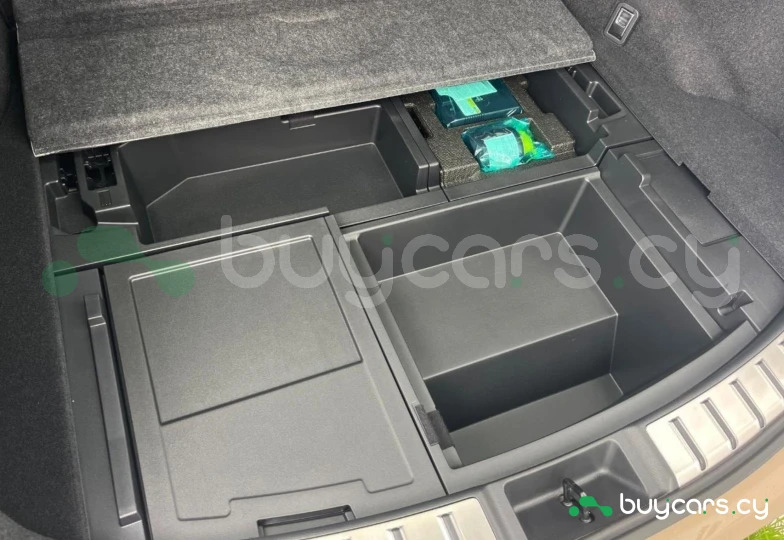 Lexus NX Бежевый