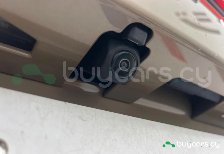 Lexus NX Бежевый