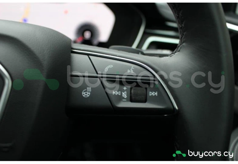 Audi A4 Черный