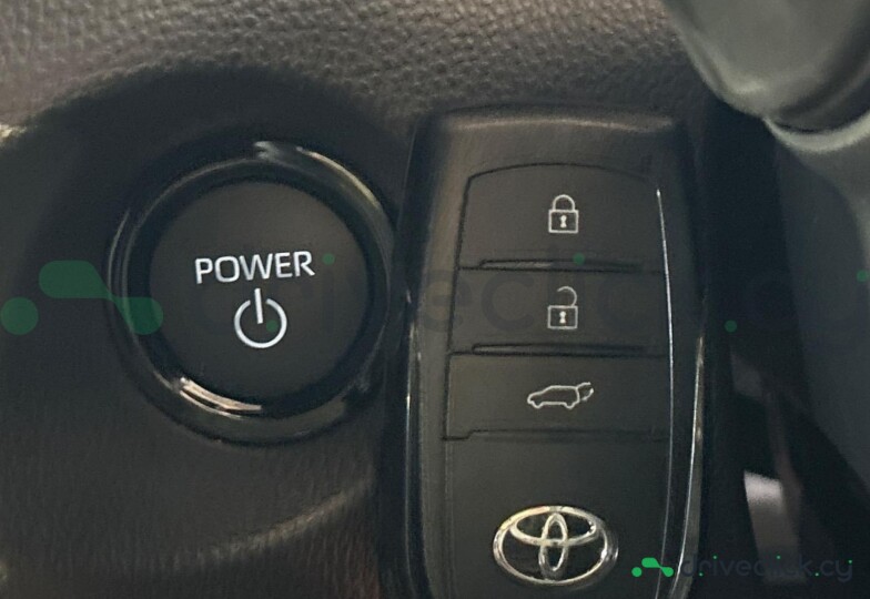 Toyota Corolla Cross Black