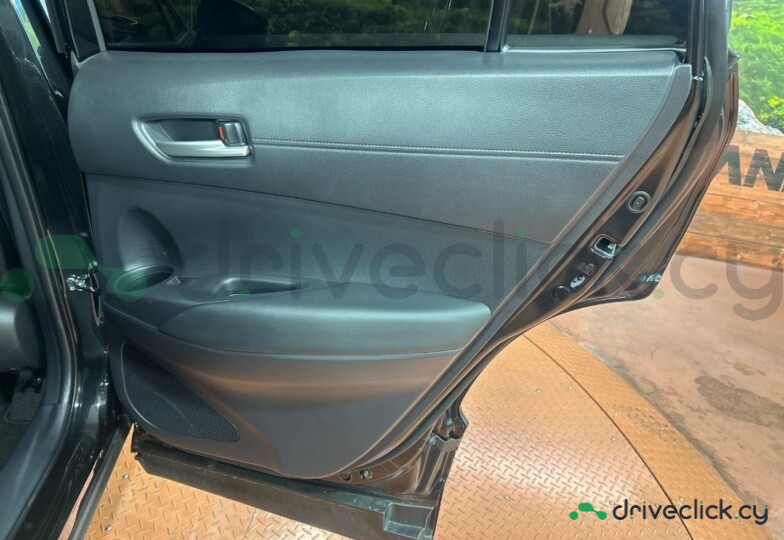 Toyota Corolla Cross Black