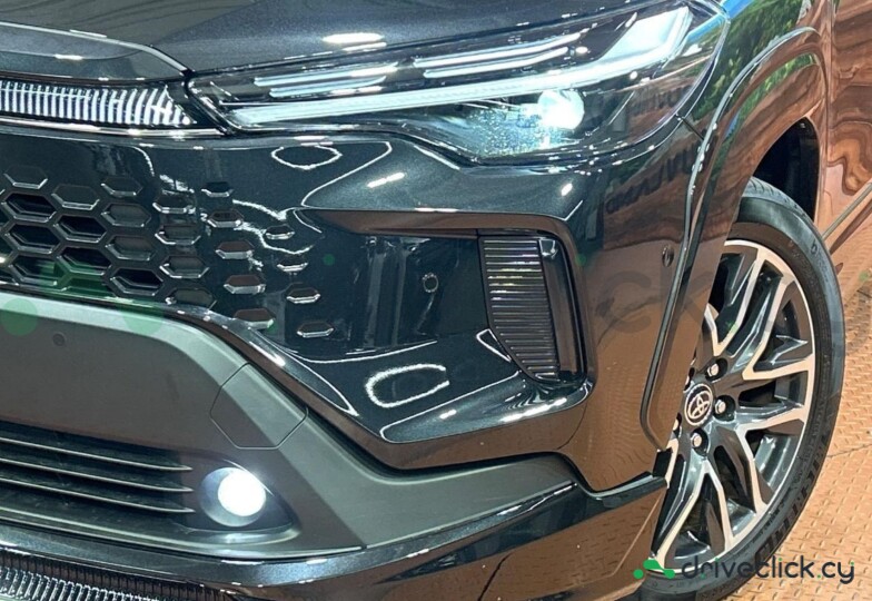 Toyota Corolla Cross Black
