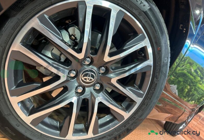 Toyota Corolla Cross Black