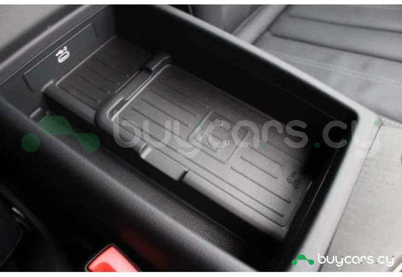 Audi A4 Черный