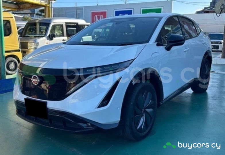 Nissan Ariya White
