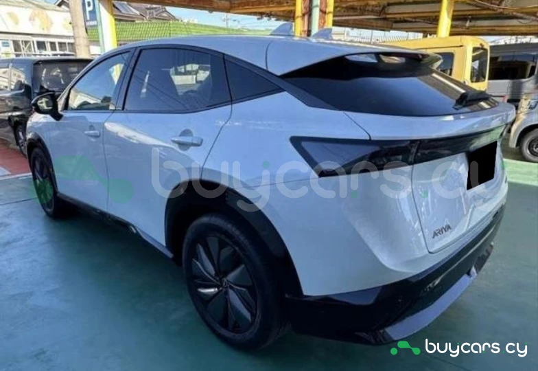 Nissan Ariya White