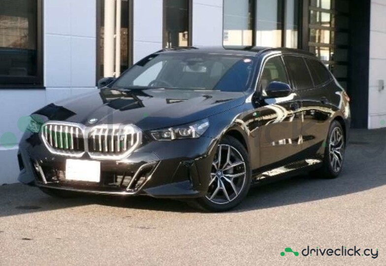 BMW i5 Black