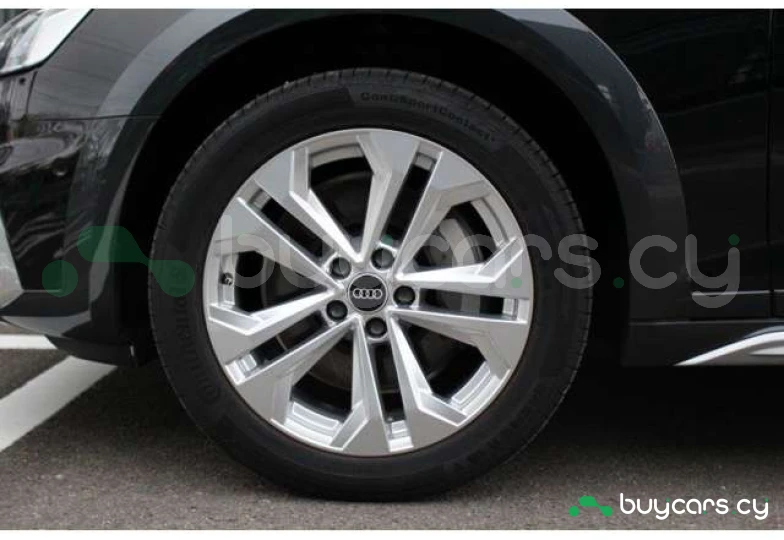 Audi A4 Черный