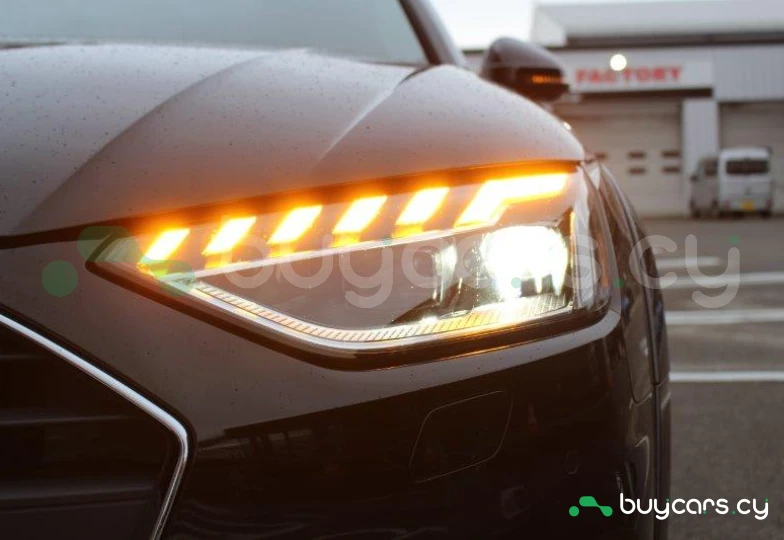 Audi A4 Черный