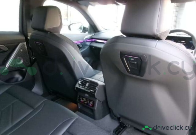 BMW i5 Black