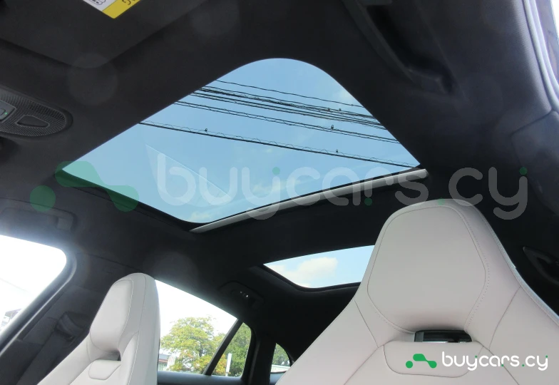 Porsche Panamera Черный