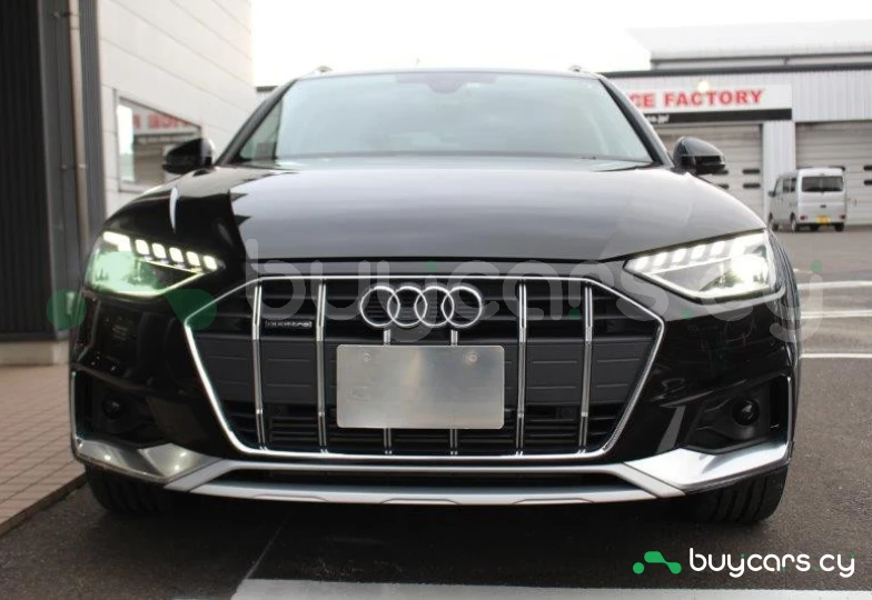 Audi A4 Черный