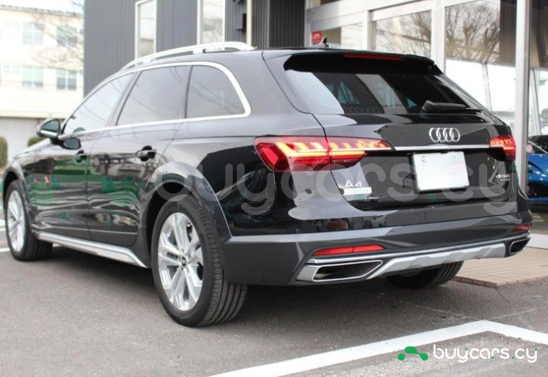 Audi A4 Черный