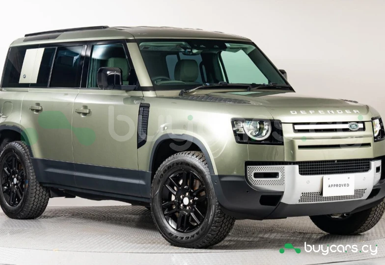 Land Rover Defender Зеленый