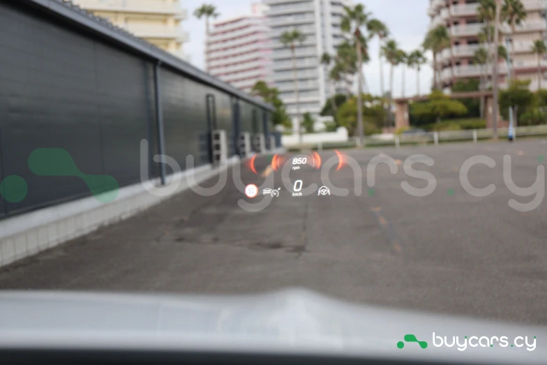 Mercedes C-class Белый