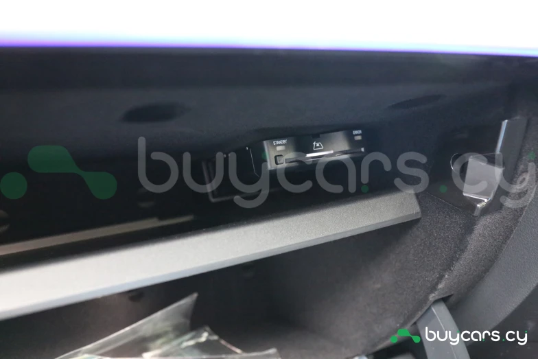 Mercedes C-class Белый