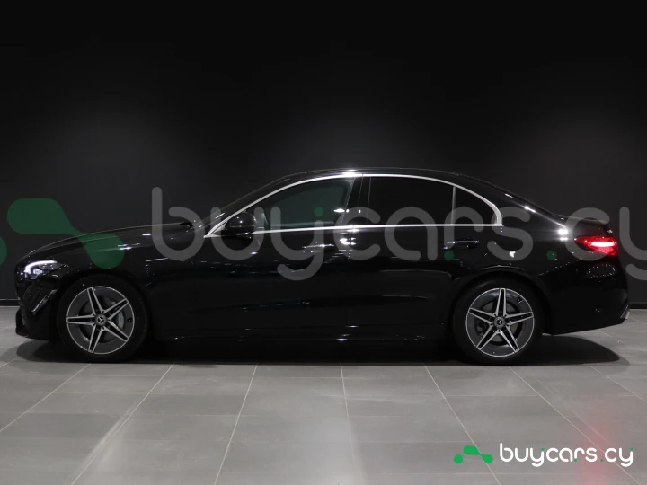 Mercedes C-class Black