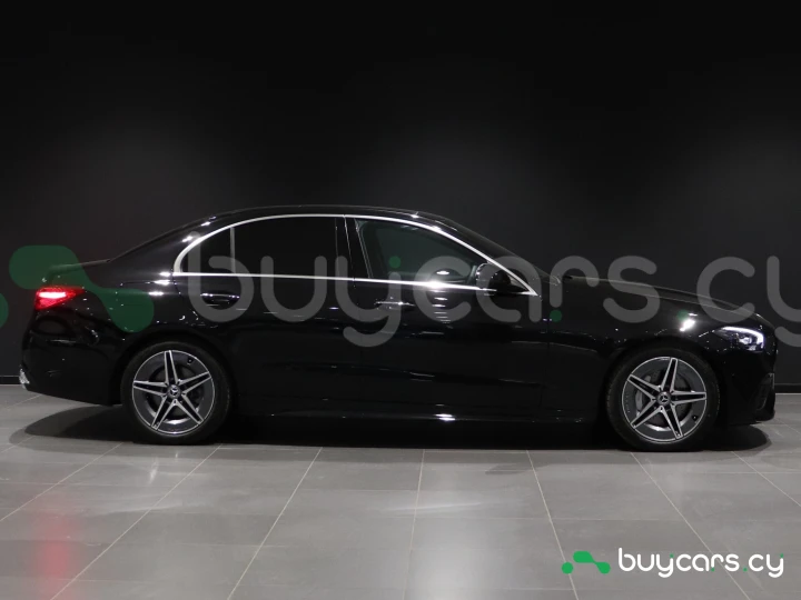 Mercedes C-class Black